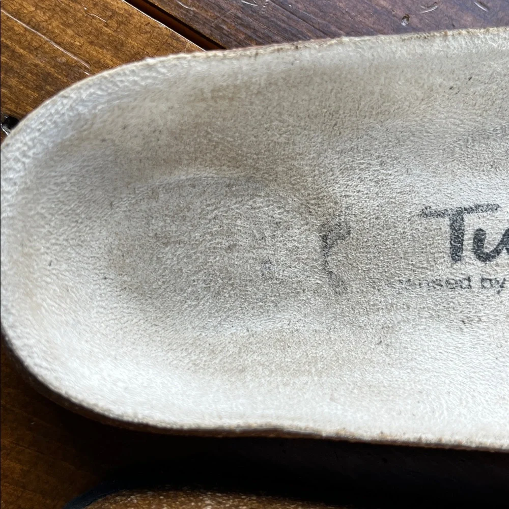 Tula by Birkenstock Sandals Sz 37